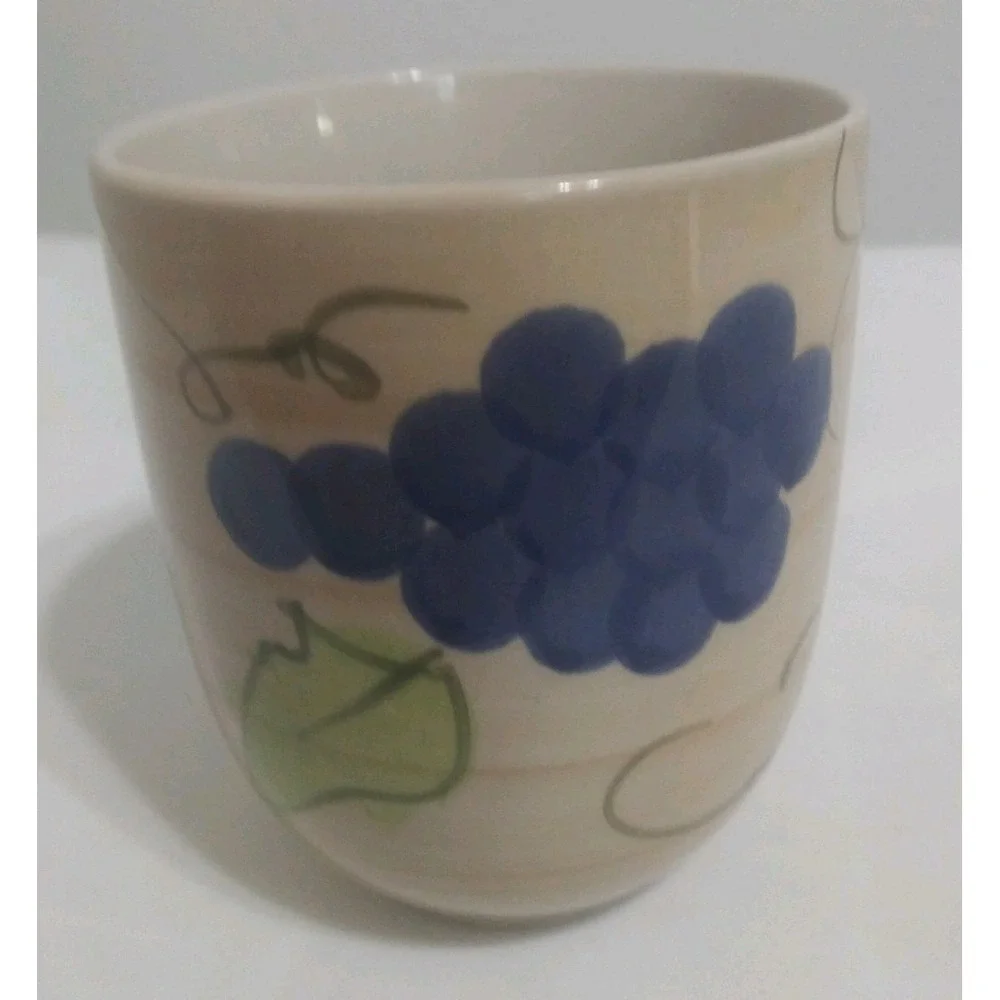 Royal Norfolk Large Fruit Pattern Greenbrier Coffee Cup Int'l Hand‎ Painted